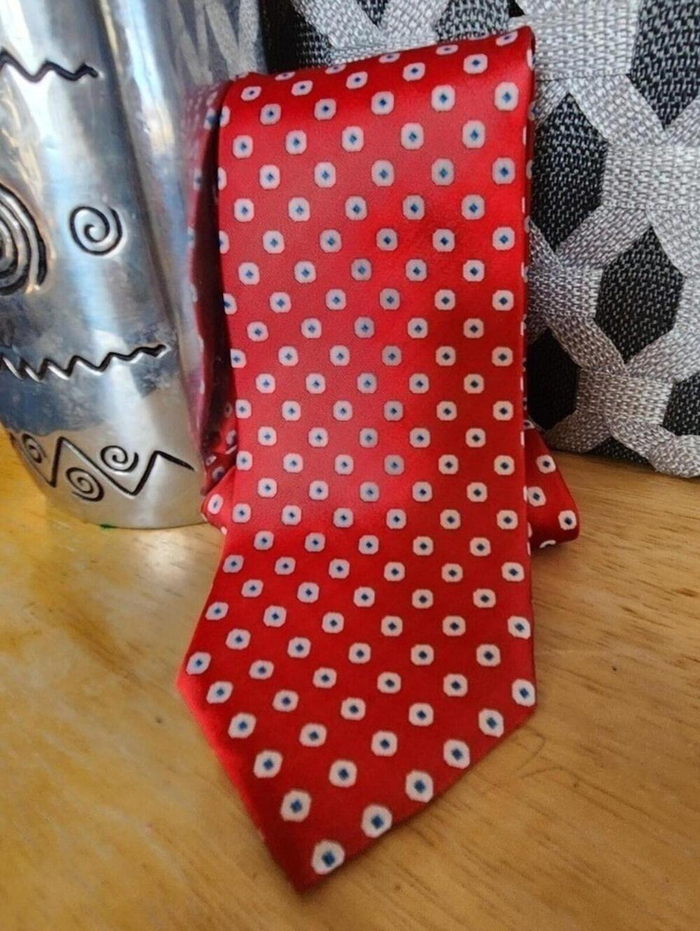 Geoffrey Beene Red Blue White Birds Eye Polka Dot Silk Tie Handmade Vintage 90s
